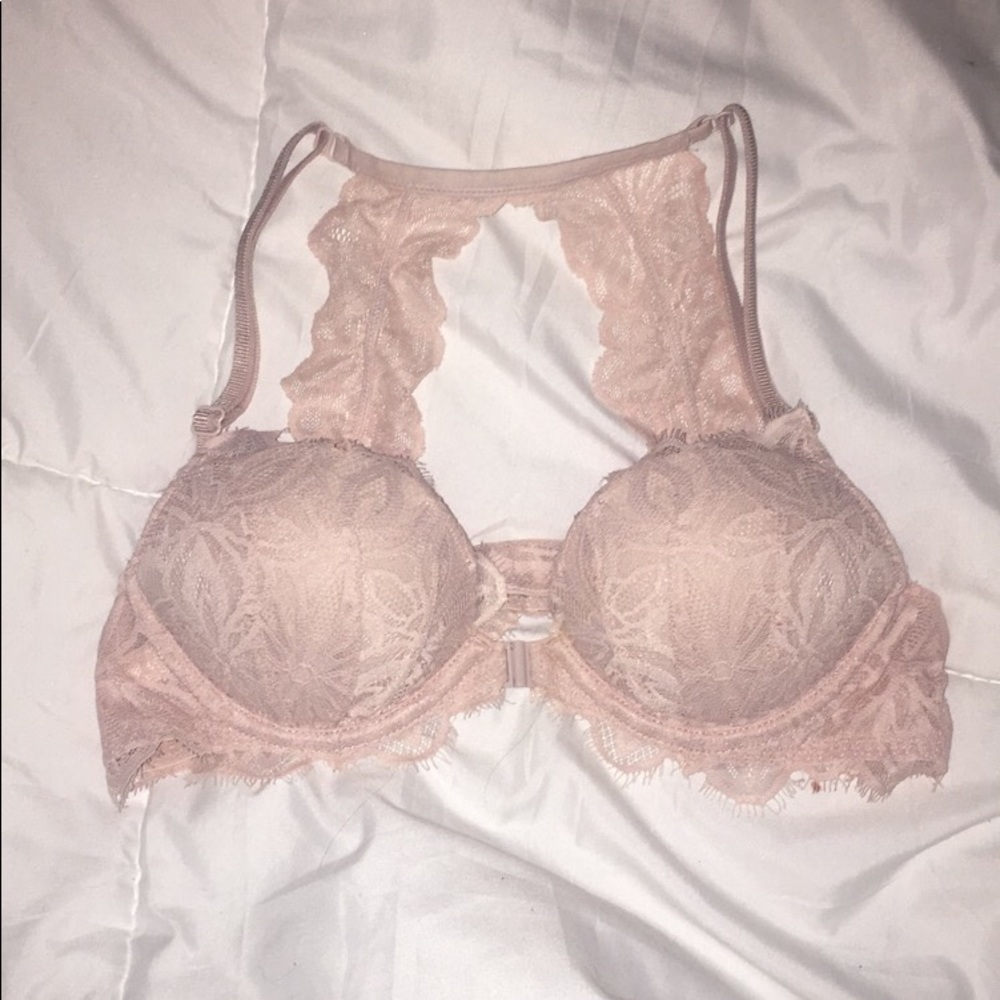 34A push-up bra
